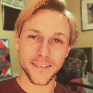 Meet your Posher, Alex